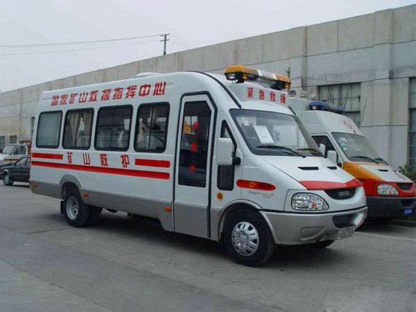 救護(hù)車購買的時(shí)候注意事項(xiàng)有哪些？這一點(diǎn)非常重要01
